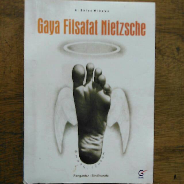 GAYA FILSAFAT NIETZSCHE