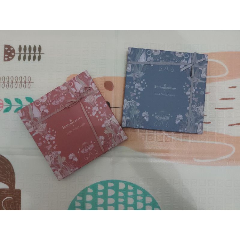 the nada scarf buttonscarves