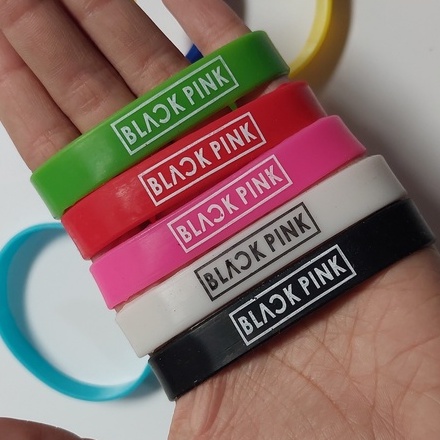 GELANG BLACKPINK KARET TANGAN WARNA WARNI ITEM READY STOCK !!