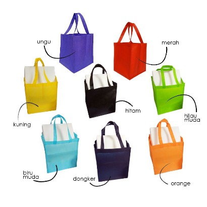 

TAS SPUNBOND BOX 24x24x24 (isi 12pcs) | TAS SEMBAKO | TAS SPUNBOND MAKASSAR | TAS KOTAK