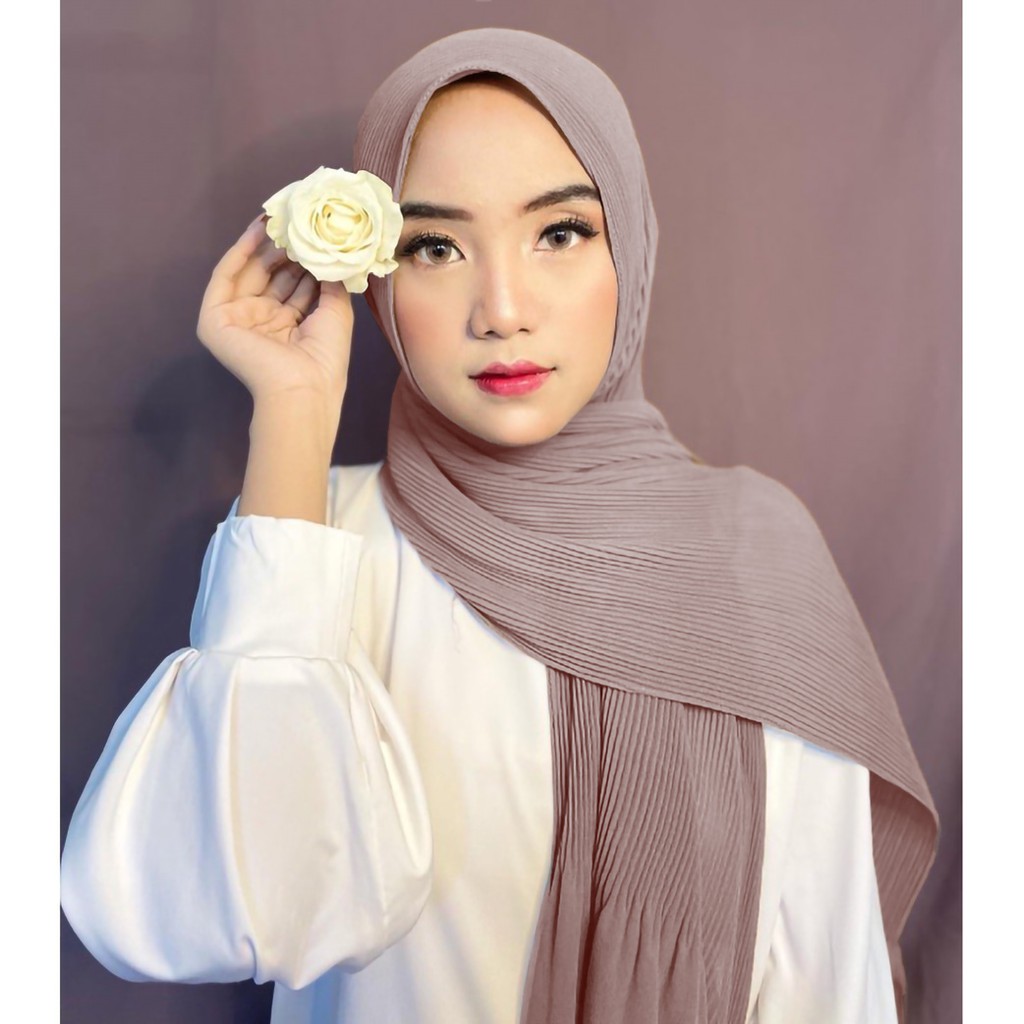 Kerudung Pasmina Plisket Shawl Diamond 175x75 Milo Tanpa Garis Tengah Jahit Tepi Realpict