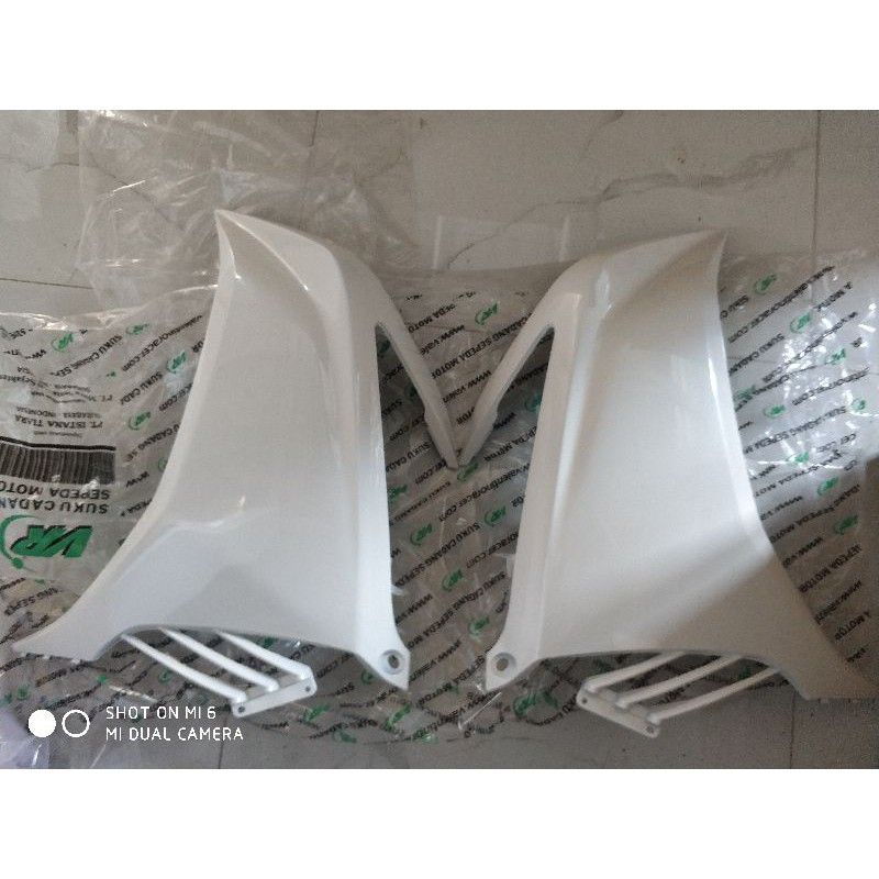 Cover sayap depan jupiter mx new 135 putih