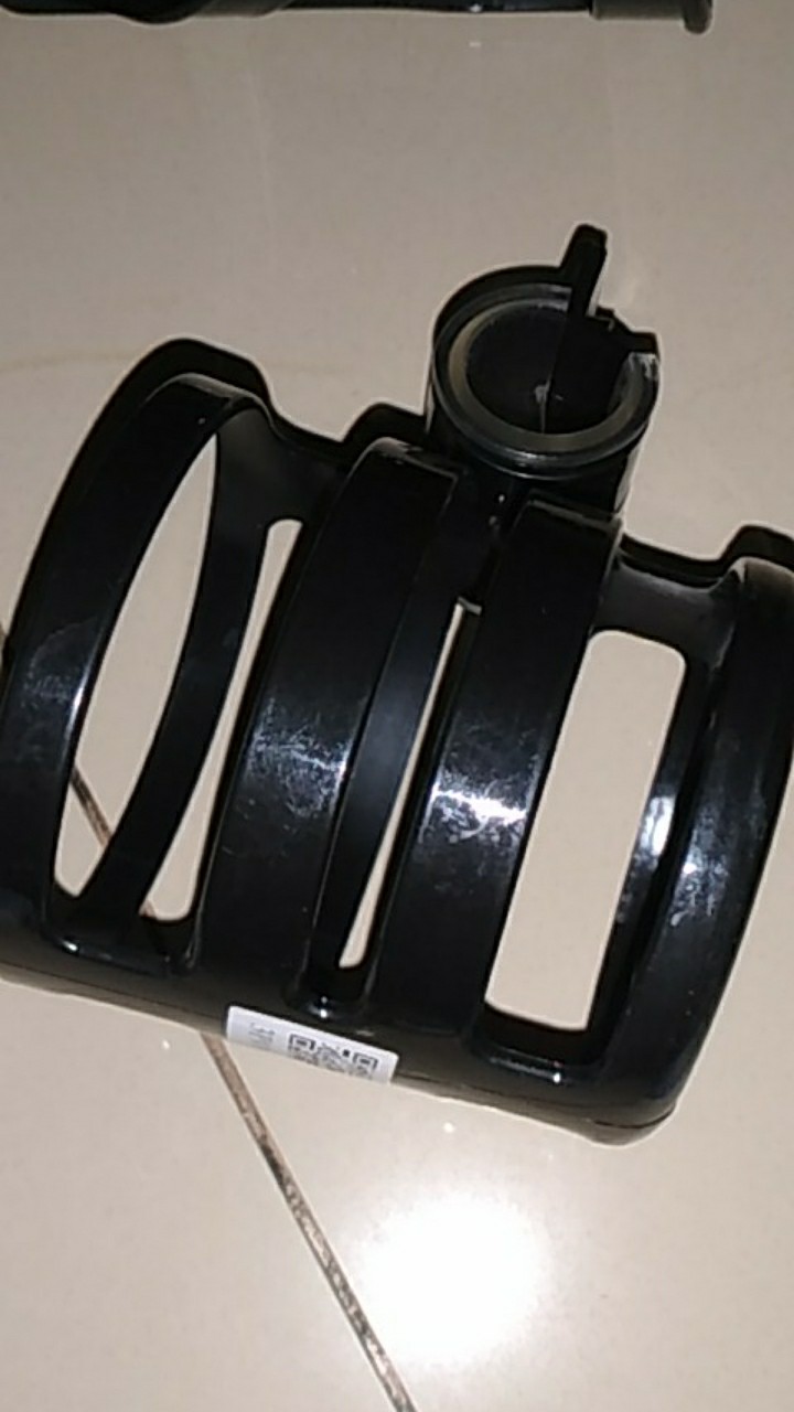 Tempat Dudukan Holder Botol Minum Untuk Stang Sepeda
