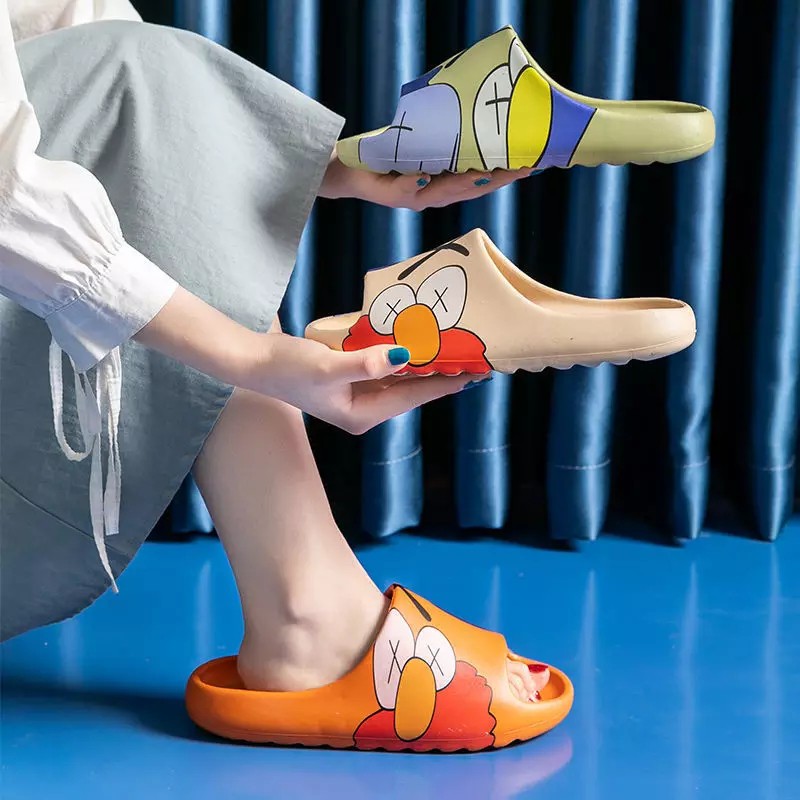 Sandal Slide PREMIUM ELMO KAWS X Sesame Street Slip On KOREA Bahan EVA Anti Slip Unisex 9022 (35-40)
