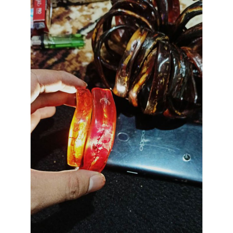 akar bahar merah kristal