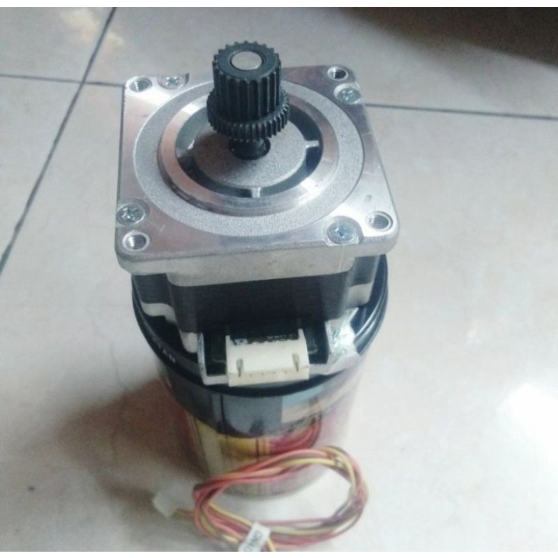 STEPPER NEMA23 MODEL CONEKTOR ASLI ORIGINAL TEGANGAN 12/24VDC 4WIRE