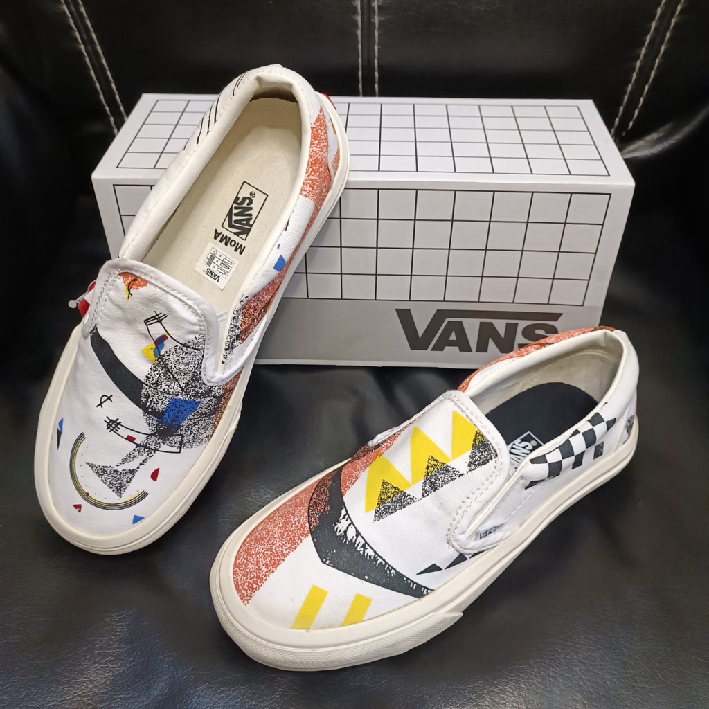 Sepatu Pria Wanita Slip On Sneakers Pria Wanita Slip On Premium Import Vans Moma