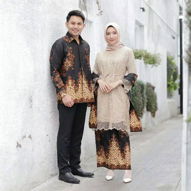 [NEW ARIVAL] WOU BATIK COUPLE DANILLA BROKAT TILLE-Modern Batik couple Sarimbit Brokat - BS031