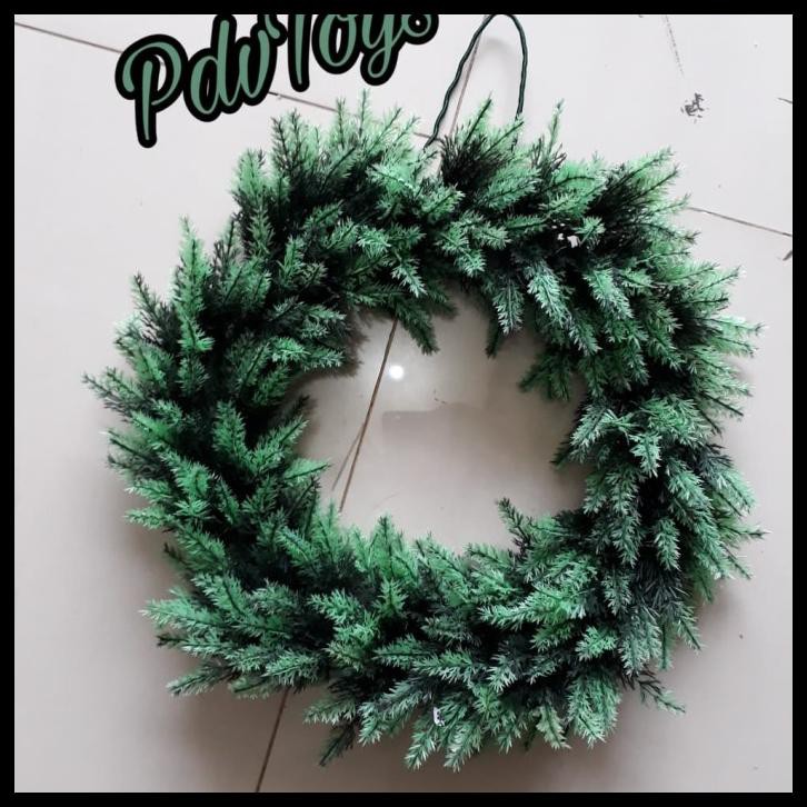 

Hiasan Natal Ornamen Wreath Krans Daun Cemara Runcing Hijau 2 Warna