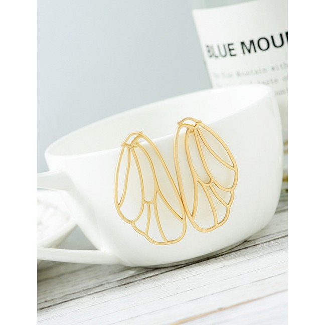 LRC Anting Tusuk Fashion Gold Wing Type S925 Silver Earrings D30008