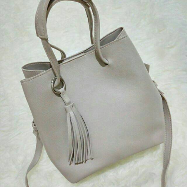 miniso shoulder bag/sling bag