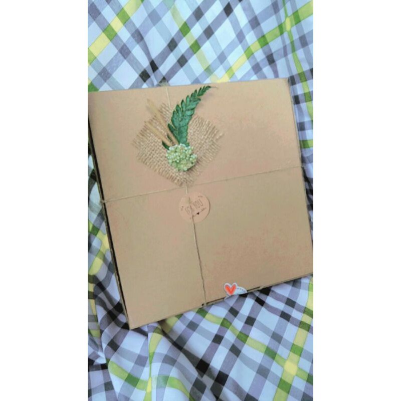 

Bingkao Costum/Kado Doi/Frame Costum/Hamppres Box/Termurah