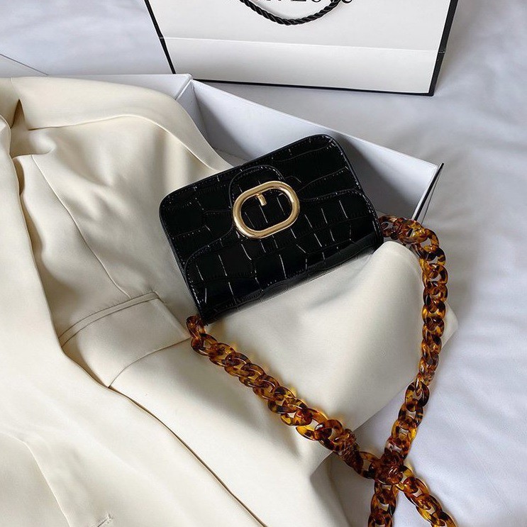 TFT AX9909 92628 AX628 B1742 E063 D01 (4 TAS BS 1 KG) Tas Selempang E063 Mini wanita tas import jakarta Best Seller