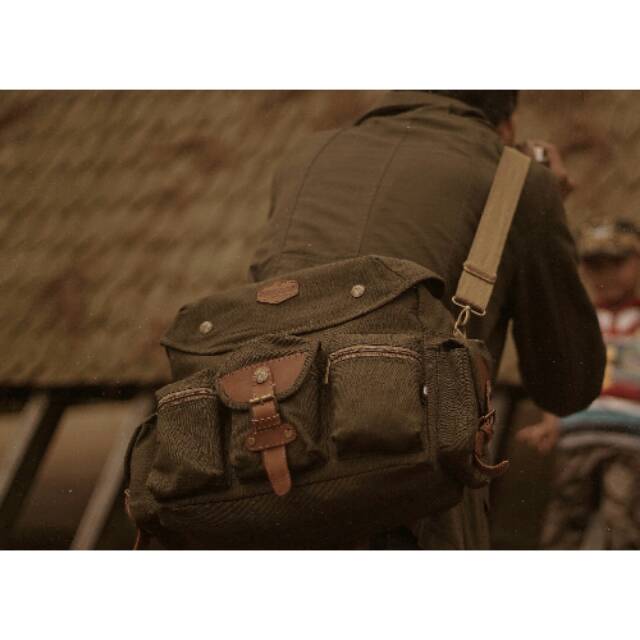 Tas Kanvas Bikers Travel Selempang Sling Bag Shoulder Bag Original Divinces Bareto