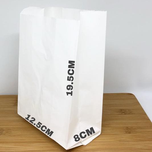 

Paper Bag / Kantong Kertas (M) - Kantong Roti / Fried Chicken / Snack - Putih