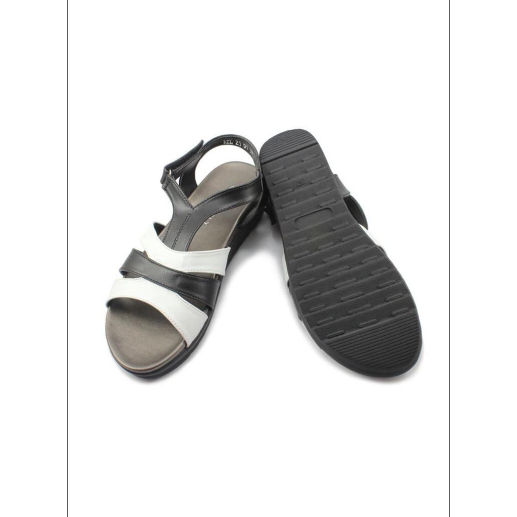 

Le Bianca AZL 21-01 Sandal Wedges Tali