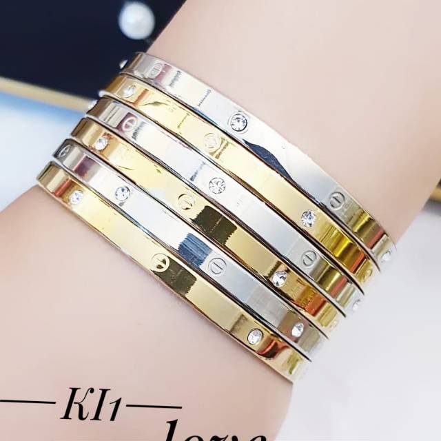 Gelang titanium lapis emas 24k