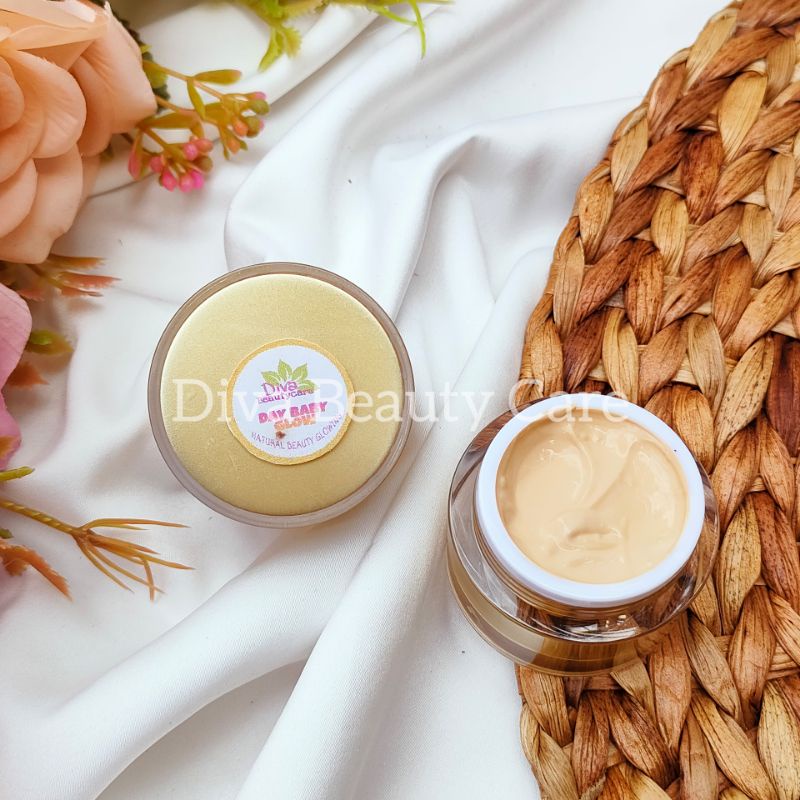 CREAM SIANG BABY GLOW DIVA BEAUTYCARE/CREAM SIANG GLOWING