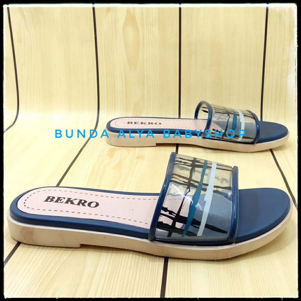 Sandal Slop Wanita Flat Teplek Terbaru Kekinian Sendal Selop Perempuan Slip Cewek Slide Ibu Pesta Kondangan - Sandal Wanita Slop NAVY Kotak Size 36 - 40  - Sendal Slop Wanita Alas Karet BEKRO - Sendal SALE