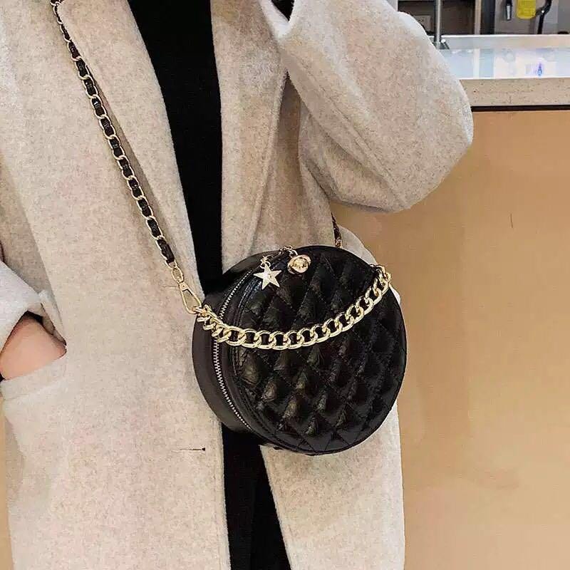 London Berry By Huer Venty Quilted Round Bag(9440-056)Black