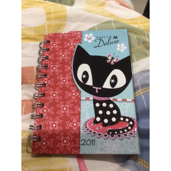 

HALLMARK CAT PUSSY 2011 DIARY KUCING ORIGINAL