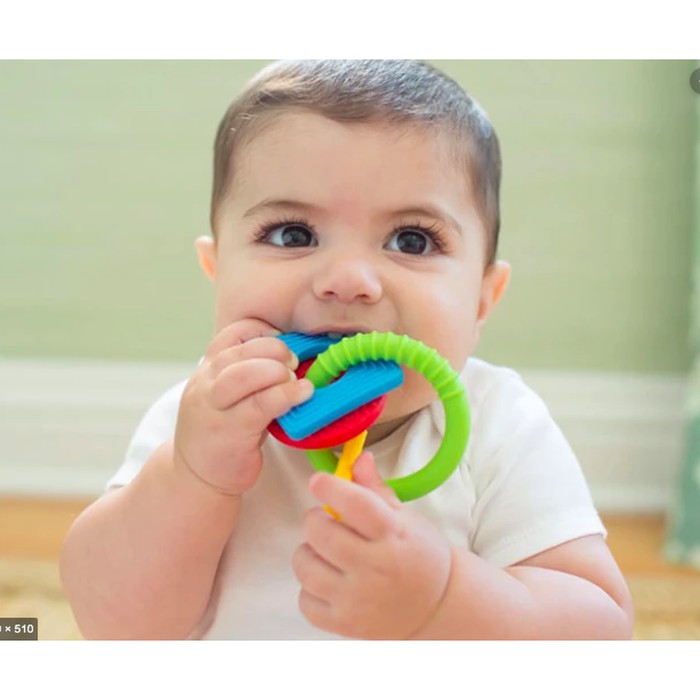 Dr Brown's Learning Loop Teether Mainan Gigitan Bayi dan Anak BPA FREE