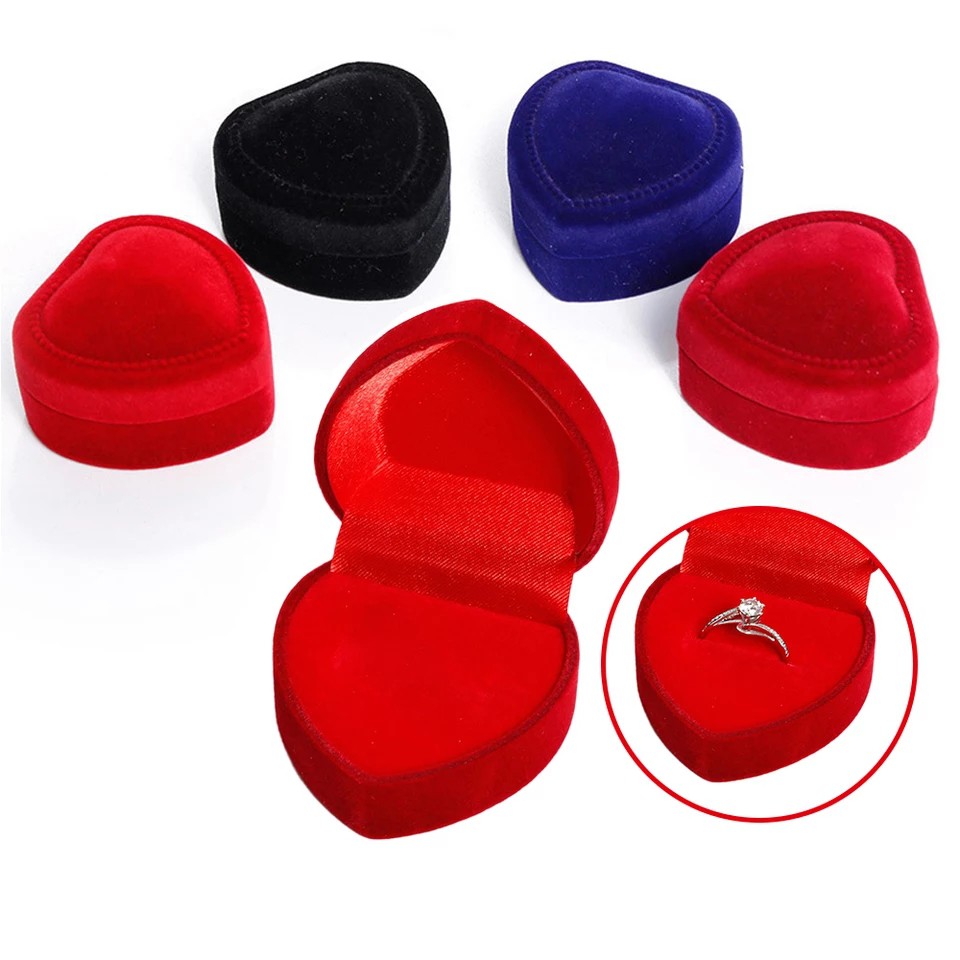 Tempat Cincin Wedding Lamaran Murah / Tempat Perhiasan / Box Kotak Love Cincin Murah Bludru F531