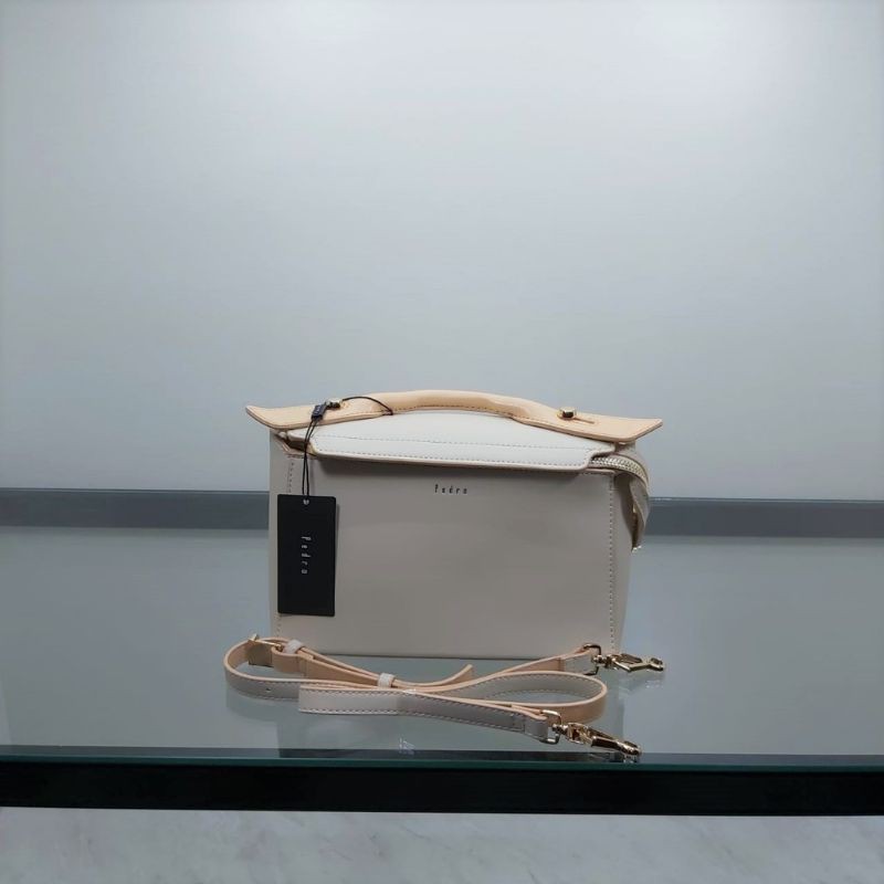 tas pedro branded original handle daily bag tas sehari hari simple casual women bag couple kulit