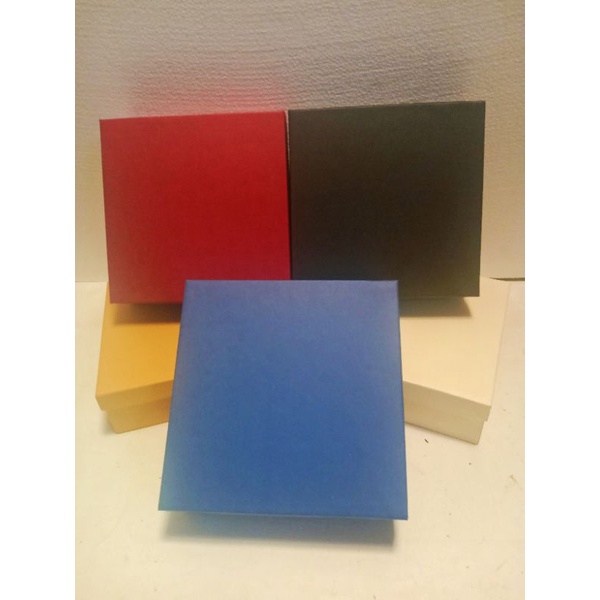 

box / kotak kado ukuran 27*27*7