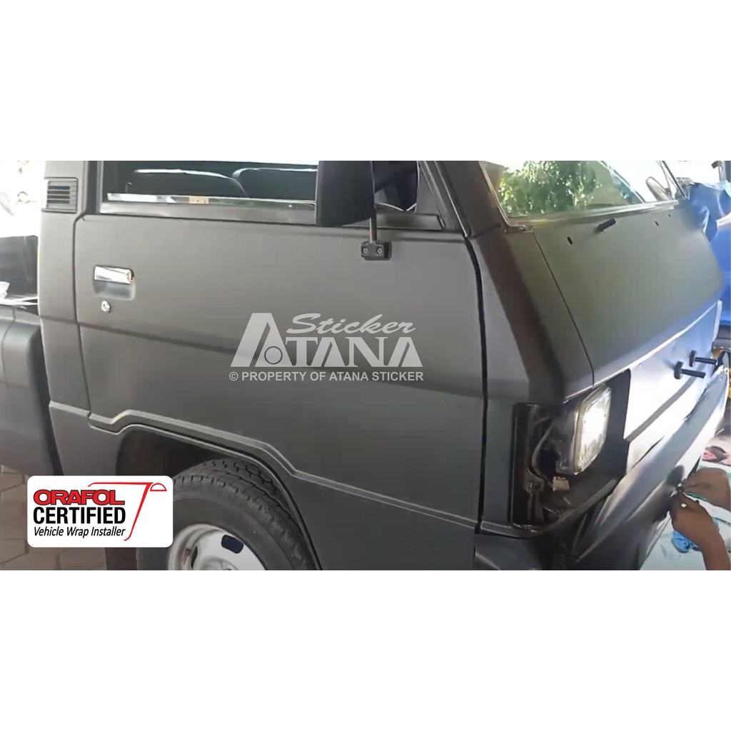 Skotlet Hitam Doff Oracal 651 Scotlet Black Matte Stiker Matt Dop Meteran Sticker Decal Roll Scotlite Body Mobil Motor Matic Sepeda Scotlight Kasar Cat Dekorasi Kaca Kap Background Aquarium Furniture Avanza Veloz Brio Innova Fortuner Pajero Ayla Elf L300