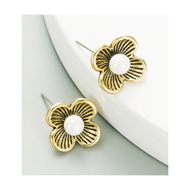 LRC Anting Tusuk AksesorisFashion Bronze Flower Alloy Inlaid Pearl P50172