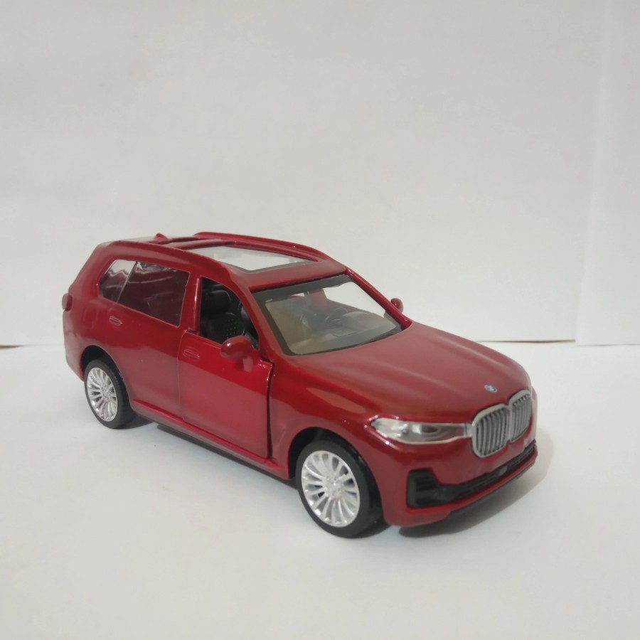 Diecast BMW X7 red miniatur mobil sport Apolo mainan anak 1:44 bahan besi harga murah