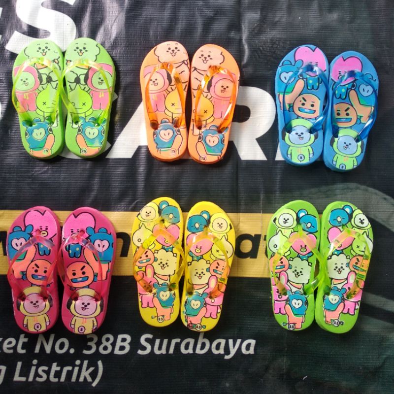 SANDAL JEPIT TANGGUNG ANAK CEWEK MISSI SQUID GAME