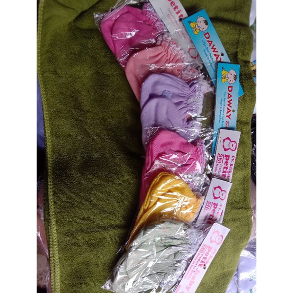 1 SET SARUNG TANGAN BAYI (KAKI DAN TANGAN)/LAKI LAKI /PEREMPUAN