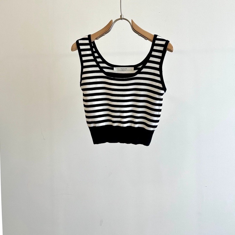 Atasan Tanktop rajut Crop wanita Salur pendek | Atasan Tank top crop salur terbaru