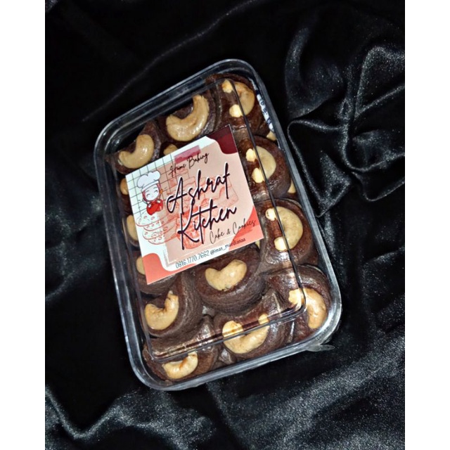 

CHOCO MEDE