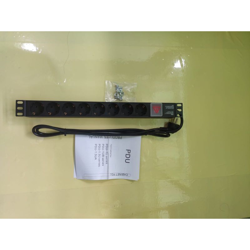 PDU 8 Outlet