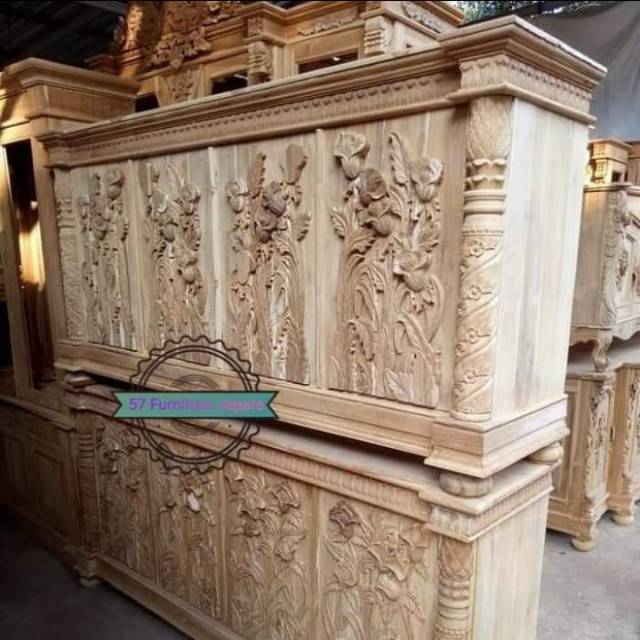 Buffet Hias Ukir Jepara Motif Bunga/Meja Untuk Tv/Buffet Hias Jati MENTAHAN