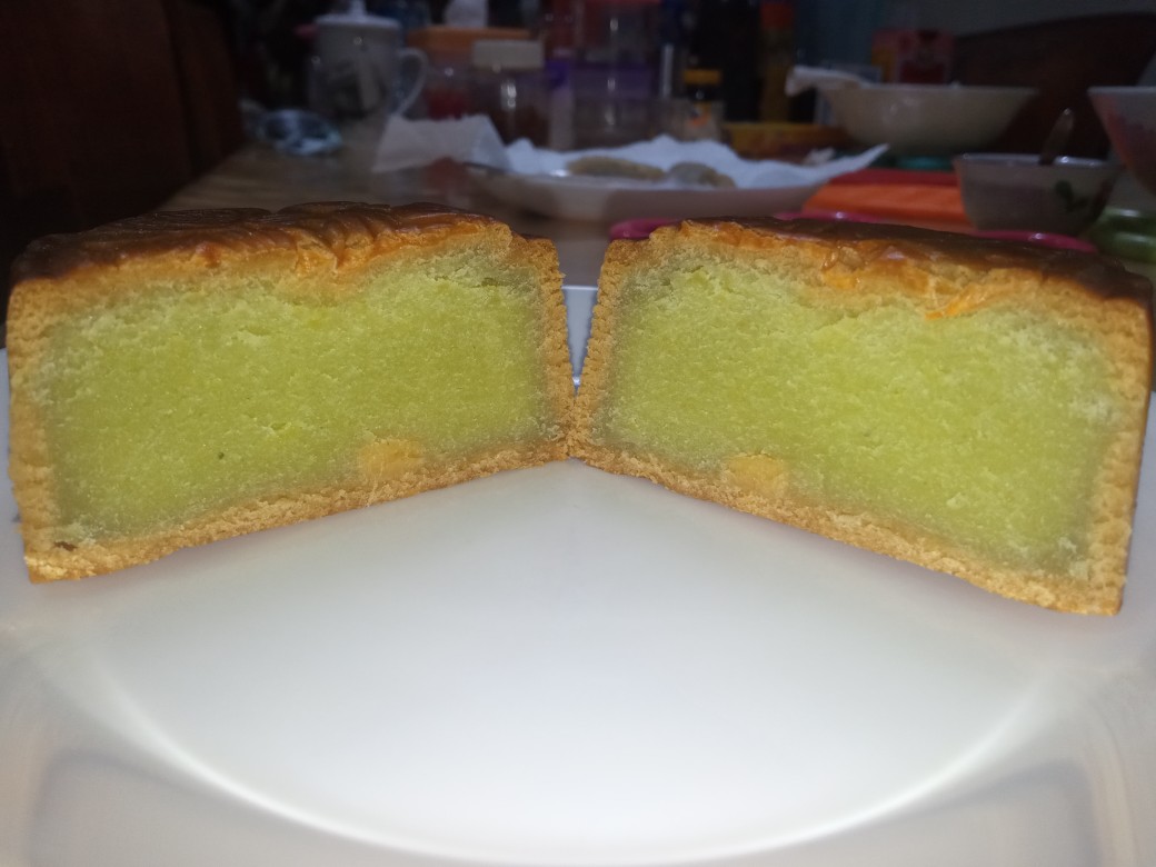 Jiu Pia 4pc Rasa Tausa & Gojin Uk. Jumbo / Mooncake Khas Singkawang / Kalbar