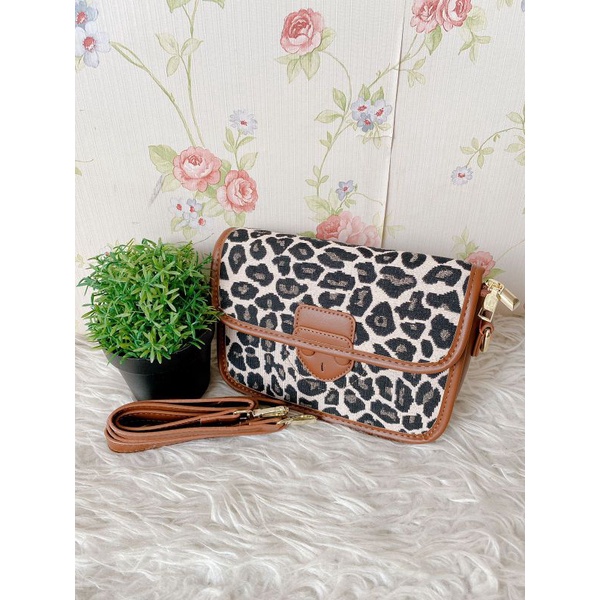TAS FASHION SLEMPANG MOTIF LEOPART / HONSTOOD