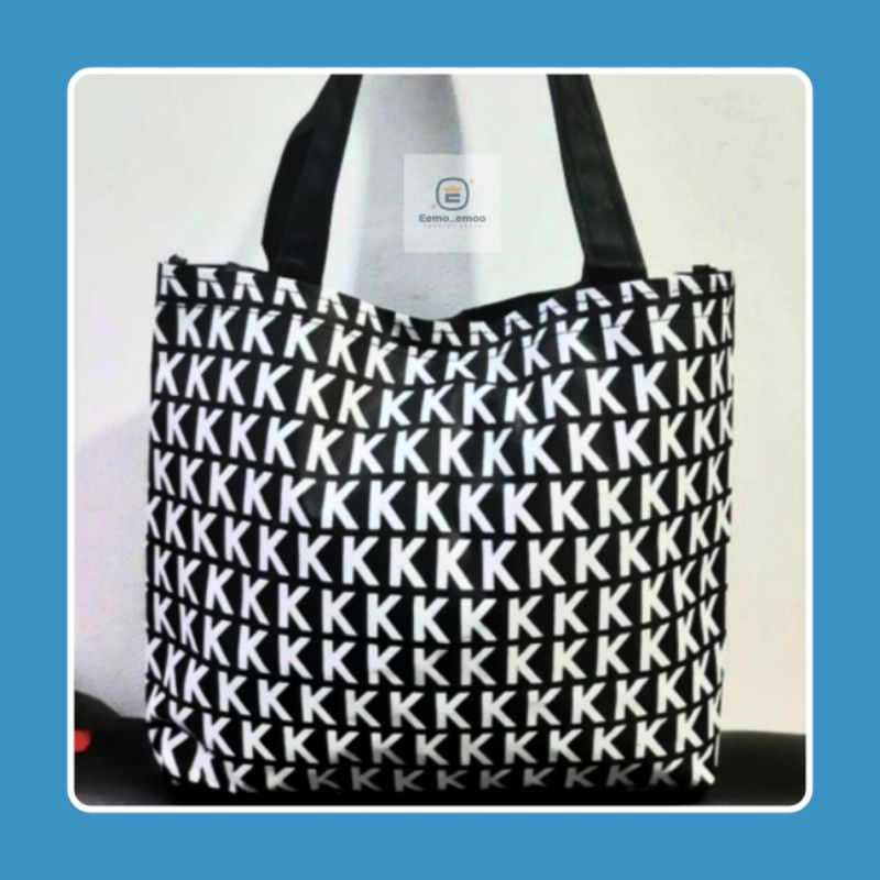 EMOEMO Tote Bag Wanita Motif huruf KKKK hitam AESTETHIC