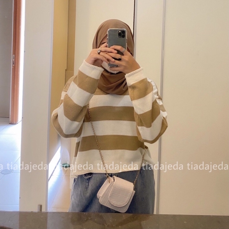 BLOUSE RAJUT MOTIF  BLASTER/CROP RAJUT ALDA STRIP READY GARIS OVERSIZE