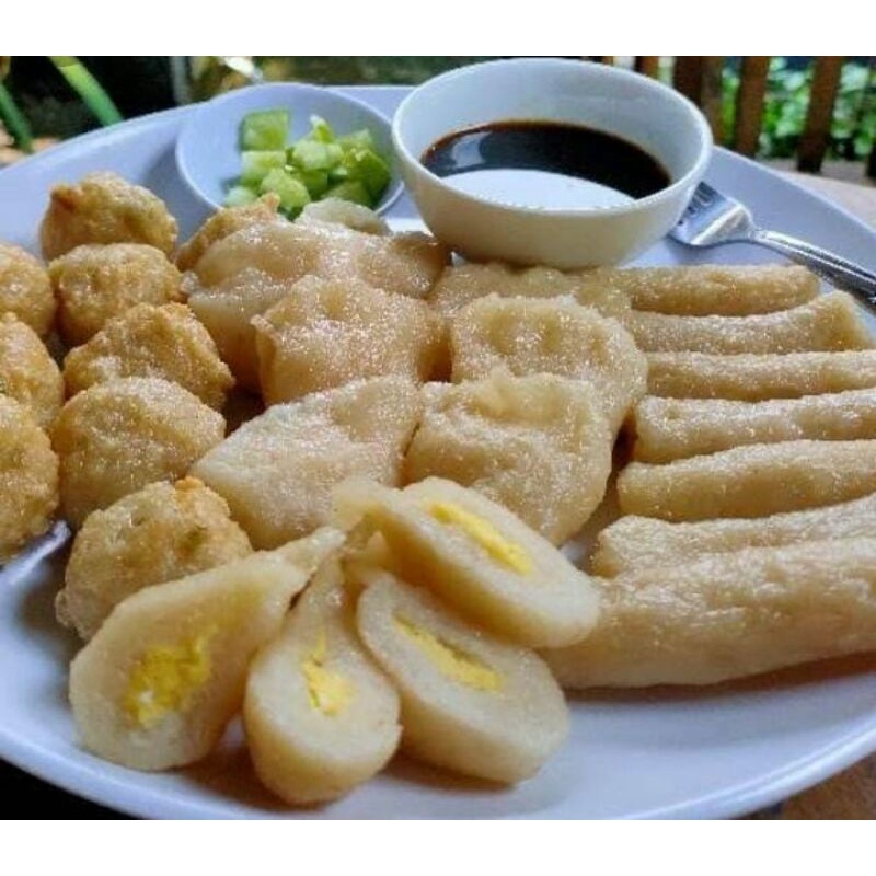 

PEMPEK PALEMANG ASLI IKAN GABUS 1 PAKET ISI 30 CAMPUR