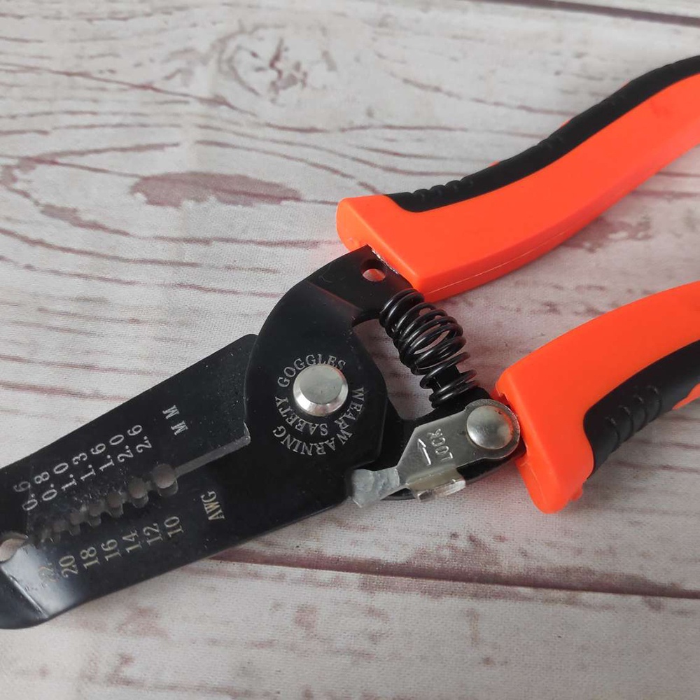 Jakemy Tang Pemotong Kabel Wire Cutter Pliers - JM-CT4-12