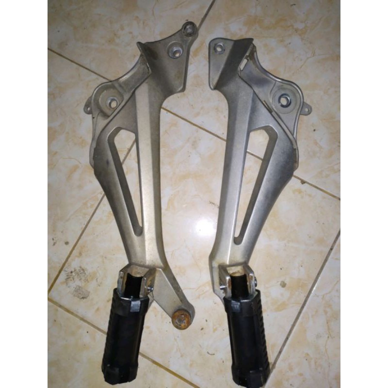 Footstep Postep Pijakan kaki belakang Supra X 125 original