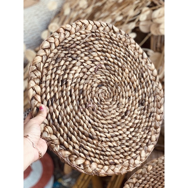 Alas piring/ placemate kepang enceng gondok
