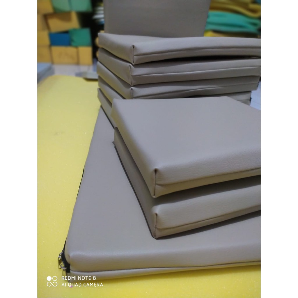 Alas duduk sandaran  Request pembeli  request pembeli 47x54x4 3pcs 47x110x4 1pcs