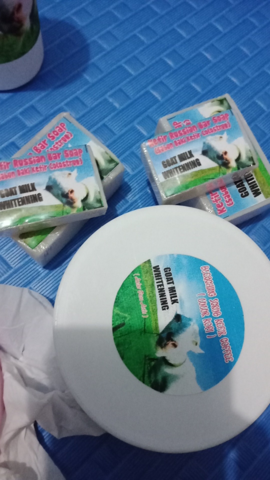 Ice Gel Kecil ( Pengaman Suhu Dingin Dalam Pengiriman )