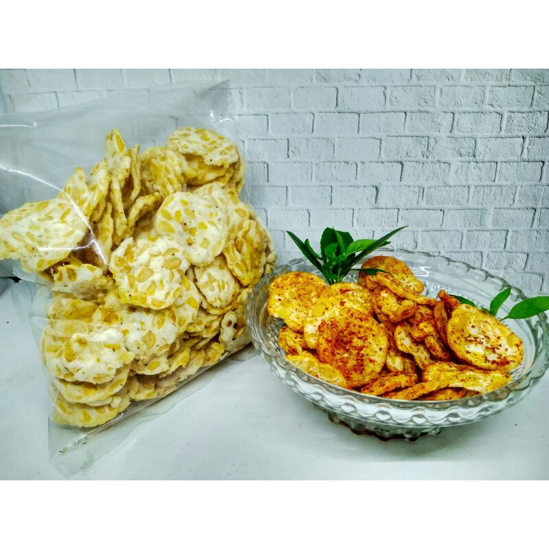 

keripik tempe sagu pedas daun jeruk 250grm