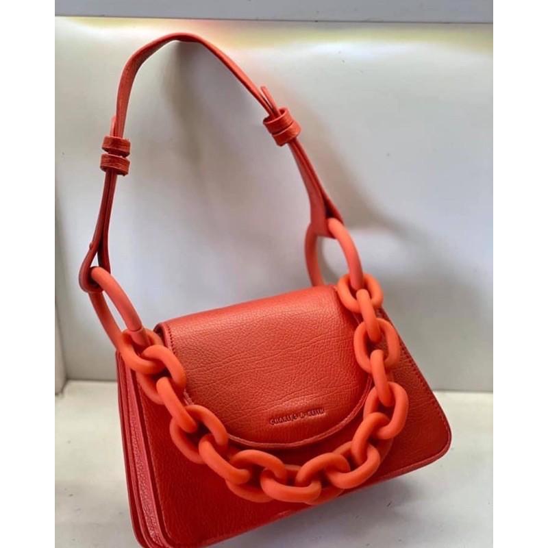 Chain Link Small Shoulder Bag